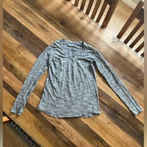 Lululemon scoop neck striped long sleeve shirt size small